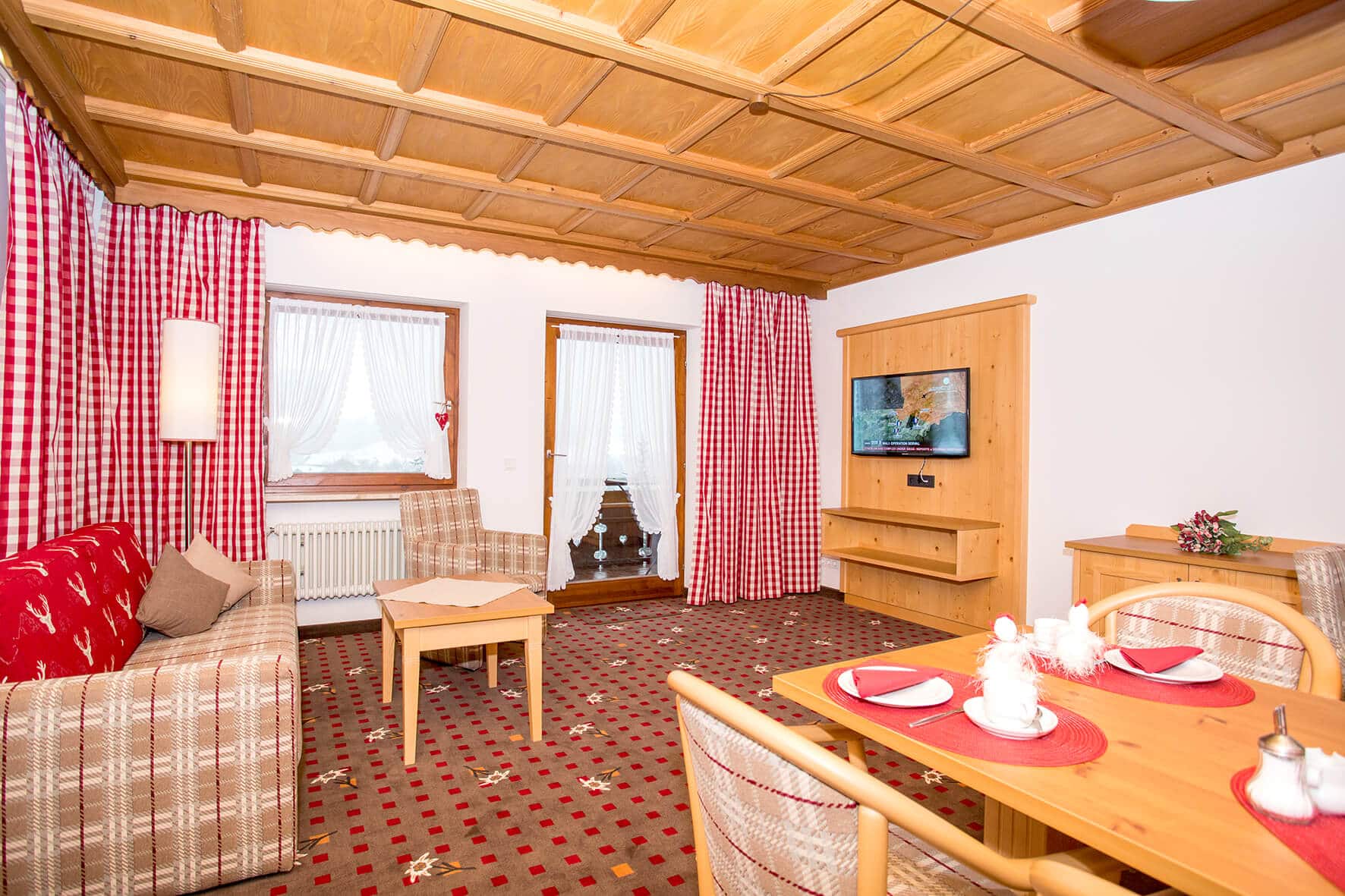 Ferienwohnungen 2 und 10